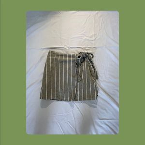 Forever 21 wrap skirt